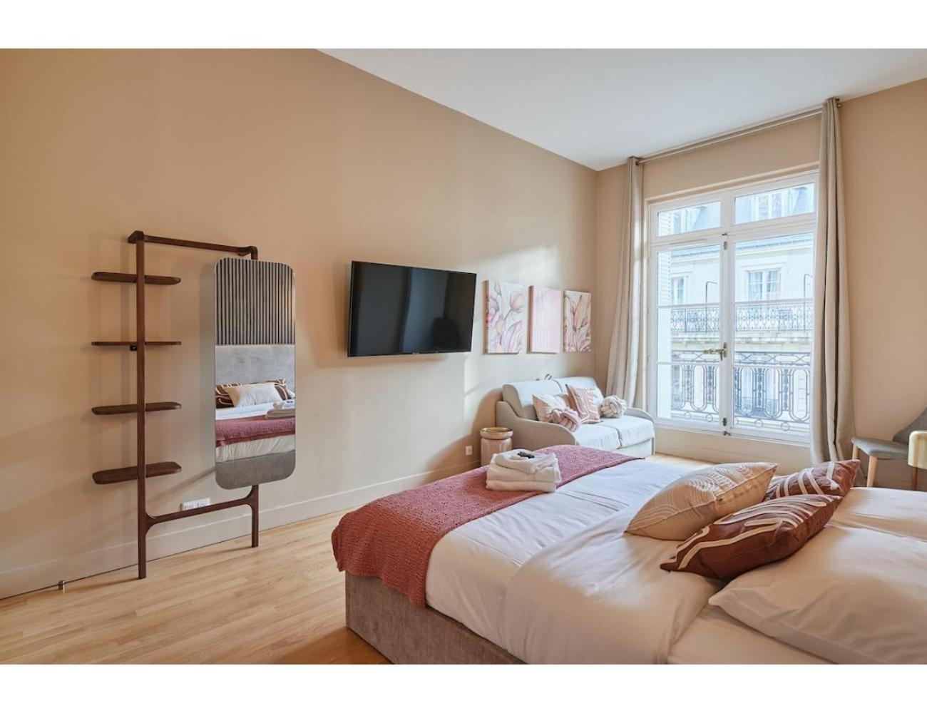Trocadero By Prestige *